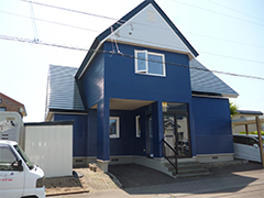 壁と屋根の塗替え後