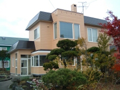 壁と屋根の塗替え後