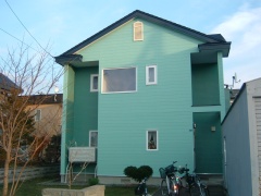 壁と屋根の塗替え後