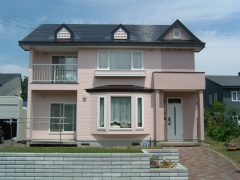 壁と屋根の塗替え後